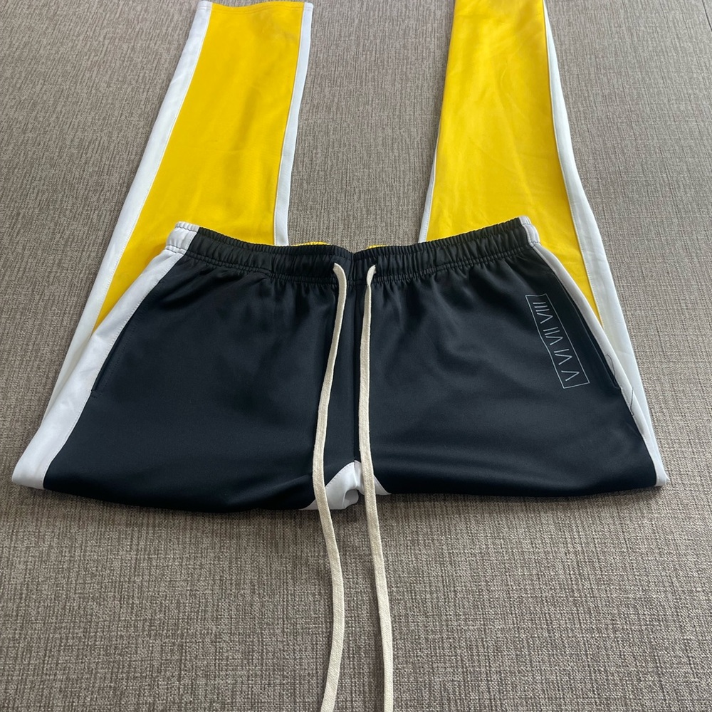Iconic Trackpants - Picture 8 of 8